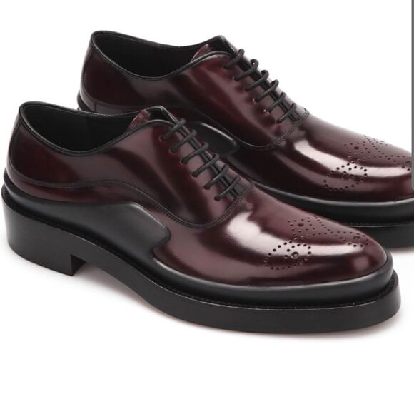 Prada round toe brushed leather oxfords size 6, EU 38,5-39 - Picture 2 of 15